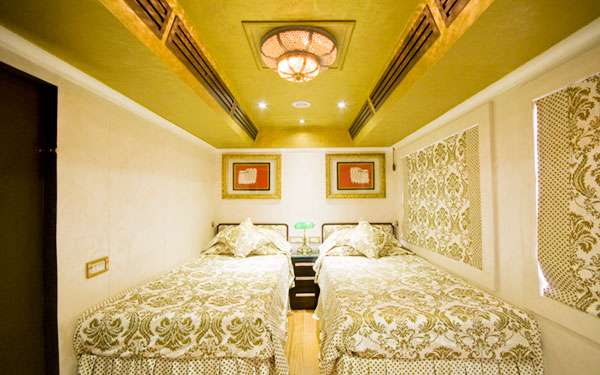 Royal-Rajasthan-Train-Tour